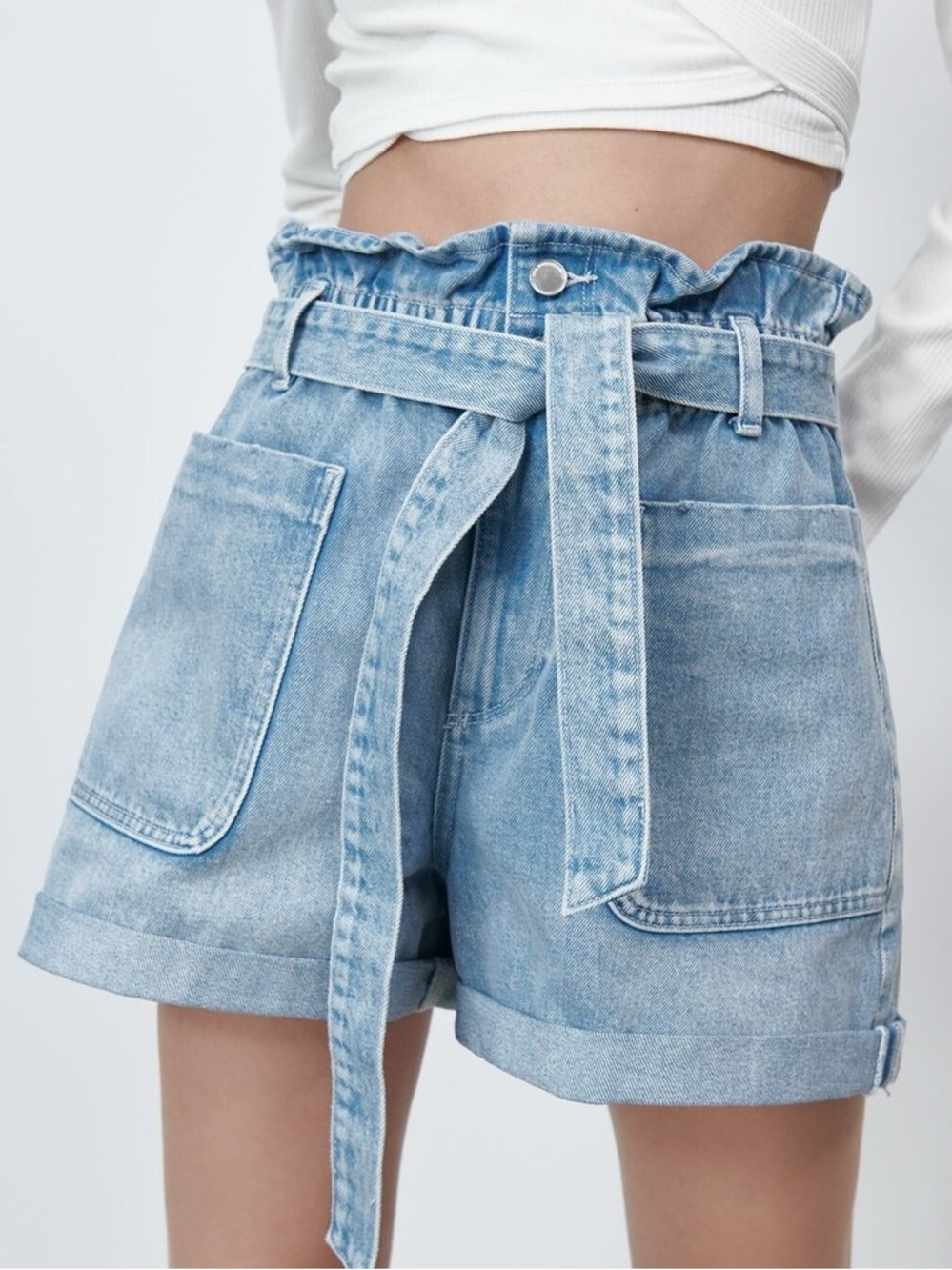 NWT Zara paper bag shorts